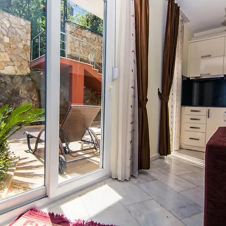 Alanya Castle Apartment (Adults Only) *
